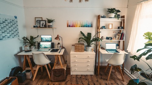 clean home office set up